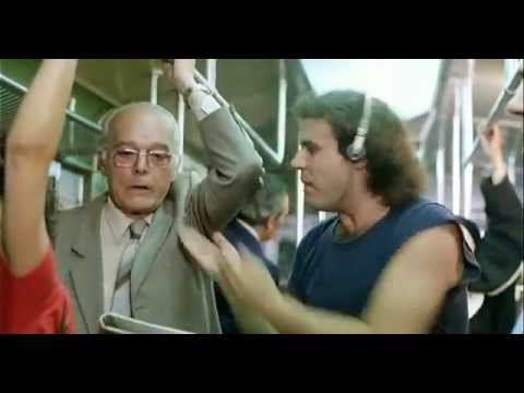 I Fichissimi (1981) - Jerry Calà balla in metropolitana