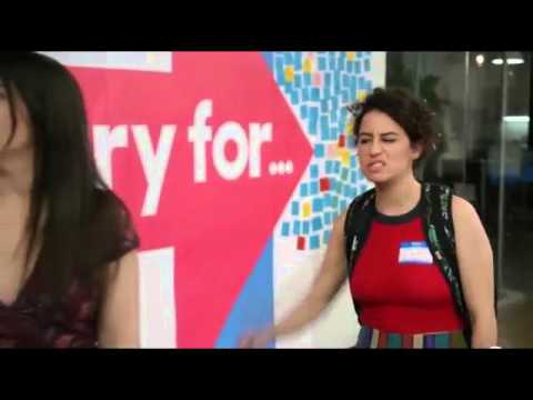 Hillary Clinton makes a cameo in Comedy Central&#039;s Broad City