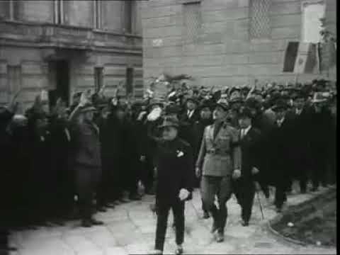 All&#039;armi siam fascisti, Poesia di Franco Fortini by Film&amp;clips