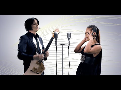 Alicia Keys &amp; Jack White - Another Way To Die [Official Video]