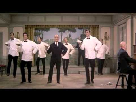 Louis de Funès - Le grand restaurant (1966) - Cossacks Dance