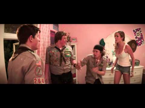 Scouts Guide to the Zombie Apocalypse | Clip: &quot;Trampoline&quot; | Paramount Pictures UK